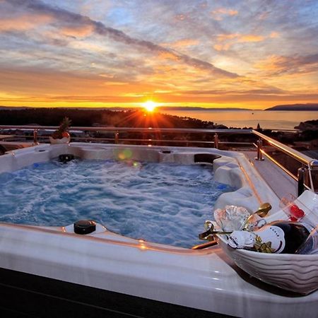 Fux Luxury Rooftop Terrace Jacuzzi & Bbq Zadar Exterior photo
